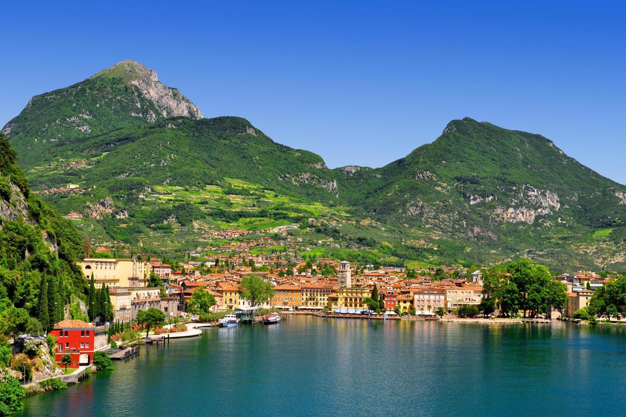 Residenza Rocca Del Lago 3 - Happy Rentals Riva del Garda Ngoại thất bức ảnh